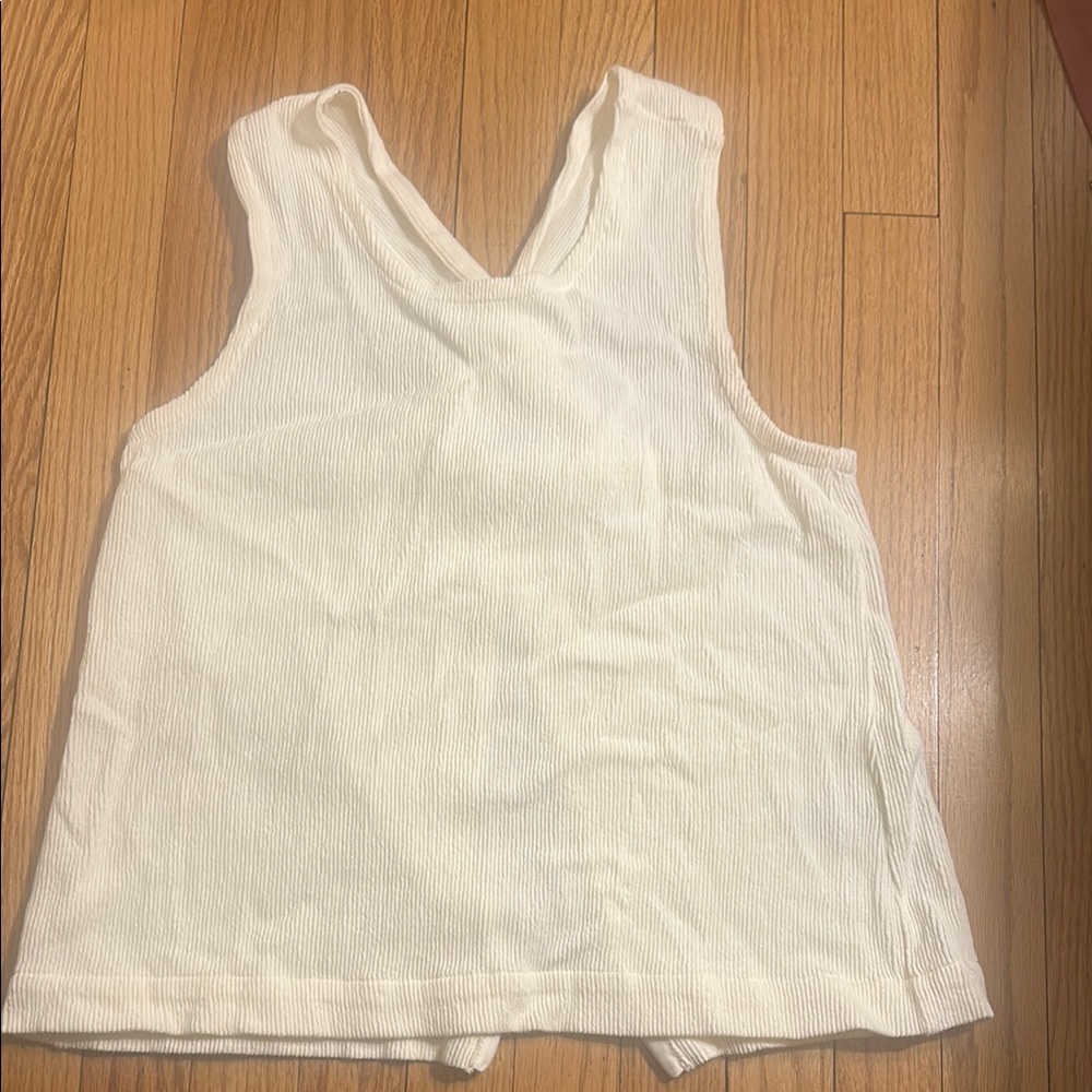 Madewell White Tank Top V-Neck Sleeveless w/cross back. M